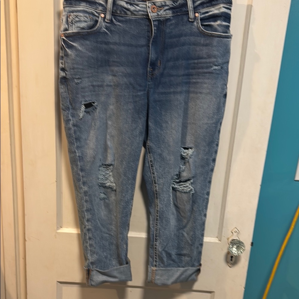 Maurice’s size 14w Distressed Blue Jeans